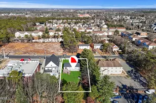 30 Pine Blvd, Lakewood, NJ 08701 - Photo 8