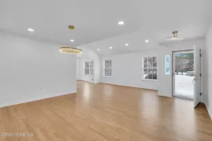 16 Rosewood Ct, Lakewood, NJ 08701 - Photo 6