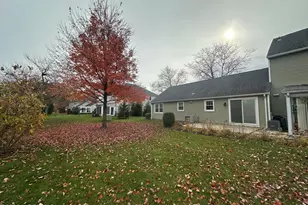 25E Rossmoor Dr, Monroe Township, NJ 08831 - Photo 6