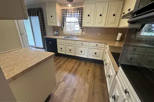 25E Rossmoor Dr, Monroe Township, NJ 08831 - Photo 10