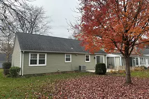 25E Rossmoor Dr, Monroe Township, NJ 08831 - Photo 4