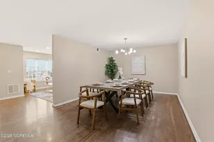129 Liverpool Ct, Lakewood, NJ 08701 - Photo 8