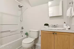 129 Liverpool Ct, Lakewood, NJ 08701 - Photo 18