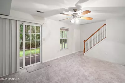 39 W Aspen Way, Aberdeen Township, NJ 07747 - Photo 20