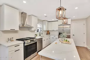 143 Seabreeze Way, Keansburg, NJ 07734 - Photo 4