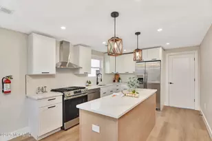 143 Seabreeze Way, Keansburg, NJ 07734 - Photo 6