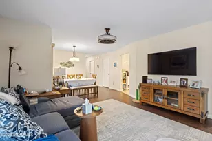 125 Amberly Dr, Manalapan Township, NJ 07726 - Photo 6