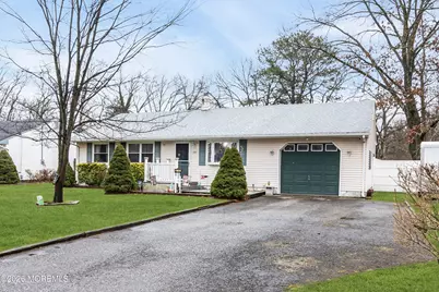 1317 Eisenhower Street, Lakewood, NJ 08701 - Photo 20