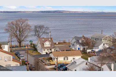 104 Roosevelt Avenue, Laurence Harbor, NJ 08879 - Photo 2