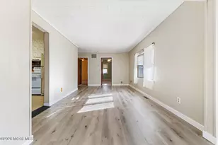 104 Roosevelt Ave, Laurence Harbor, NJ 08879 - Photo 8