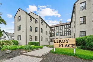 17 Leroy Pl, Red Bank, NJ 07701 - Photo 2