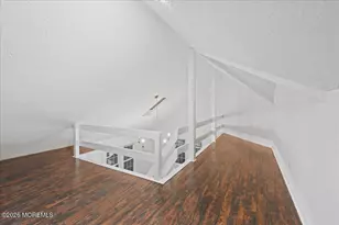 17 Leroy Pl, Red Bank, NJ 07701 - Photo 20