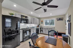 110 Meridian Dr, Brick, NJ 08724 - Photo 6