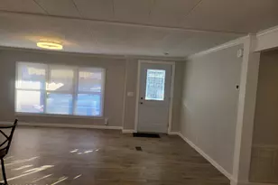 131 Douglas Dr, Jackson, NJ 08527 - Photo 2