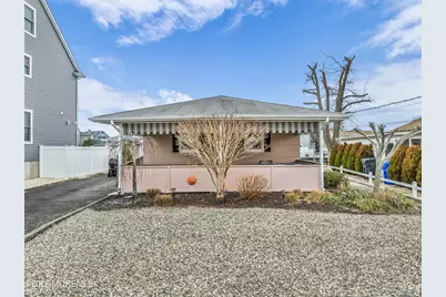 126 Royal Drive, Brick, NJ 08723 - Photo 2