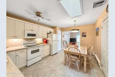 161A Parkway Drive #A, Freehold, NJ 07728 - Photo 6