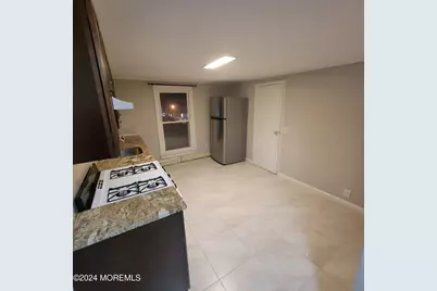 38 Main Street Apt. #5, Keyport, NJ 07735 - Photo 4