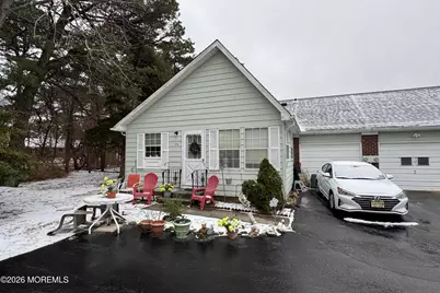 18 Molly Pitcher Boulevard #D, Whiting, NJ 08759 - Photo 2