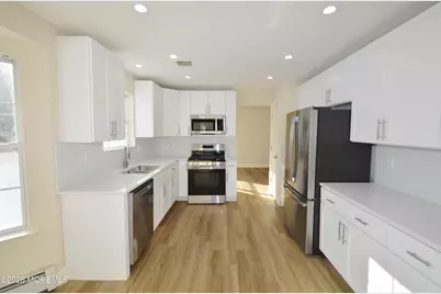 2464 Spring Hill Drive, Toms River Township, NJ 08755 - Photo 16