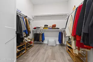 54 Sanctuary Ln, Farmingdale, NJ 07727 - Photo 22