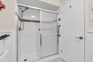 218 Medford Ct, Manalapan Township, NJ 07726 - Photo 30