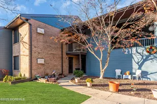 218 Medford Ct, Manalapan Township, NJ 07726 - Photo 38