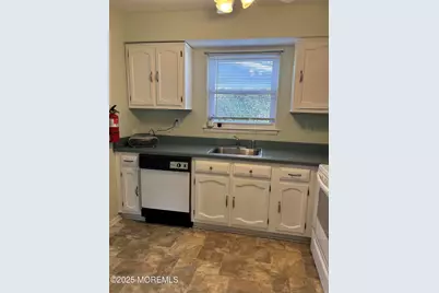 25 Robinson Road, Brick, NJ 08724 - Photo 4