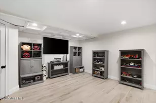 0 Carriage Hill Dr, Colts Neck Township, NJ 07722 - Photo 32