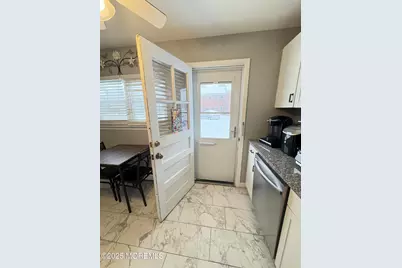 16 Laurel Place #A, Eatontown, NJ 07724 - Photo 2