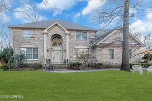 21 Old Queens Ct, Eatontown, NJ 07724 - Photo 6