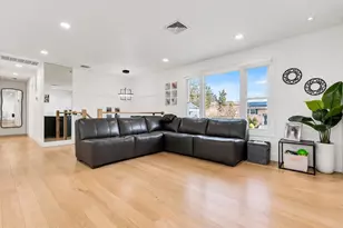 19 Beacon St, Jackson, NJ 08527 - Photo 4
