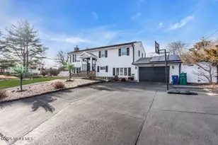 19 Beacon St, Jackson, NJ 08527 - Photo 2