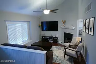 162 Linden Ave, Highlands, NJ 07732 - Photo 4