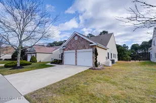 9 Blackmoor Dr, Jackson, NJ 08527 - Photo 4