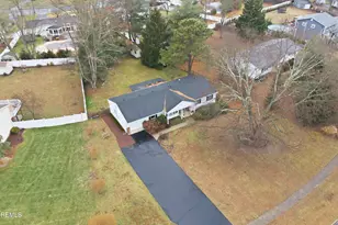 35 Pease Rd, Manalapan Township, NJ 07726 - Photo 36