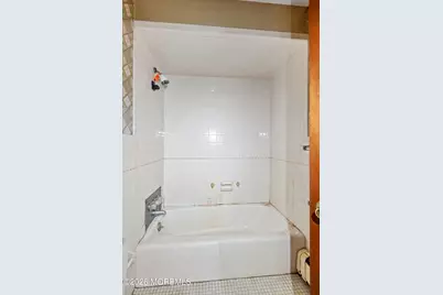 8 Kingfisher Lane, Toms River Township, NJ 08753 - Photo 24