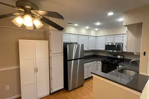 1121 Roseberry Ct, Morganville, NJ 07751 - Photo 10