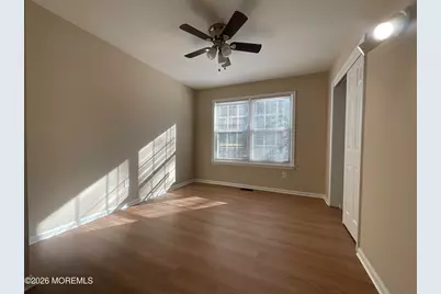 1121 Roseberry Court, Morganville, NJ 07751 - Photo 8