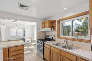 29 Wilson Ave, Manalapan Township, NJ 07726 - Photo 14