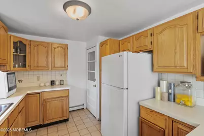 29 Wilson Avenue, Manalapan Township, NJ 07726 - Photo 12