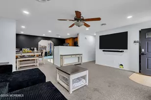 405 Decker Ct, Lanoka Harbor, NJ 08734 - Photo 4