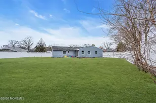 405 Decker Ct, Lanoka Harbor, NJ 08734 - Photo 16