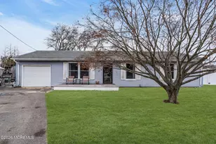 405 Decker Ct, Lanoka Harbor, NJ 08734 - Photo 1