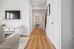 33 Hamilton Ave, Seaside Heights, NJ 08751 - Photo 10