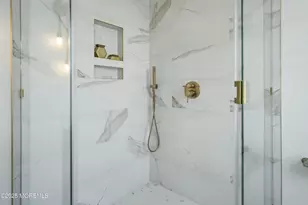 33 Hamilton Ave, Seaside Heights, NJ 08751 - Photo 16