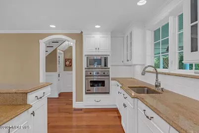 101 Neptune Place, Sea Girt, NJ 08750 - Photo 8