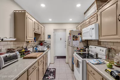 229 Medford Court #A, Manalapan Township, NJ 07726 - Photo 6