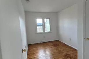 174 Seabreeze Way, Keansburg, NJ 07734 - Photo 8