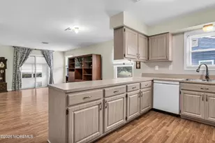 38 Kinkora Ct W, Toms River Township, NJ 08757 - Photo 12