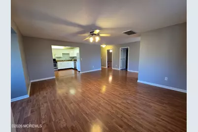 274 Easy Street #Right, Howell Township, NJ 07731 - Photo 4